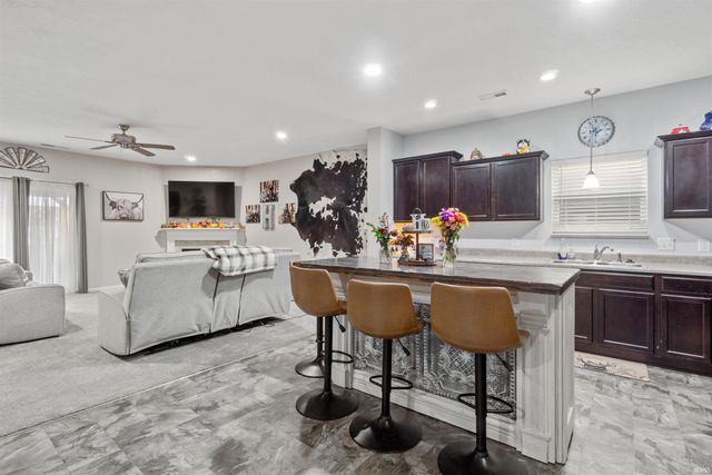 3820 Shadowbrook Drive, Marion, IN 46953