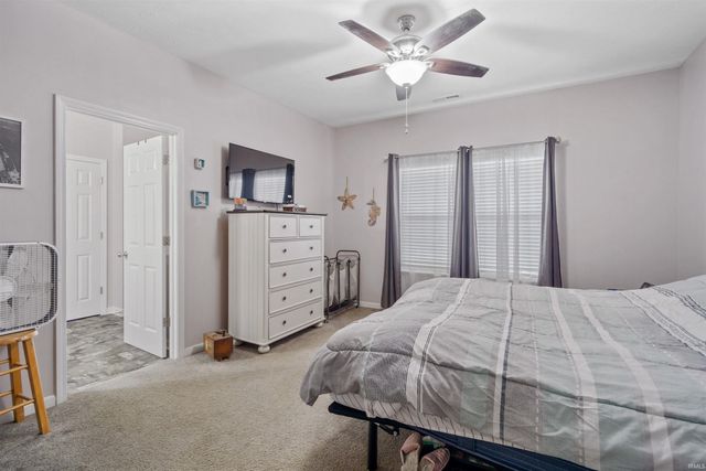 3820 Shadowbrook Drive, Marion, IN 46953