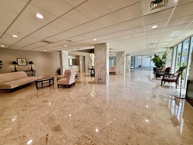 3300 NE 36th Street 507, Fort Lauderdale, FL 33308