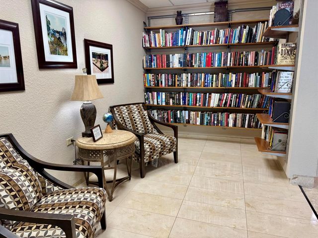 3300 NE 36th Street 507, Fort Lauderdale, FL 33308