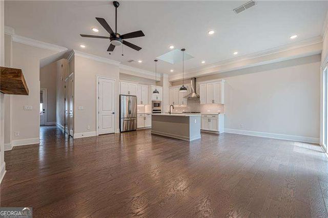 121 Village Green Avenue, Woodstock, GA 30189