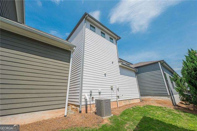 121 Village Green Avenue, Woodstock, GA 30189