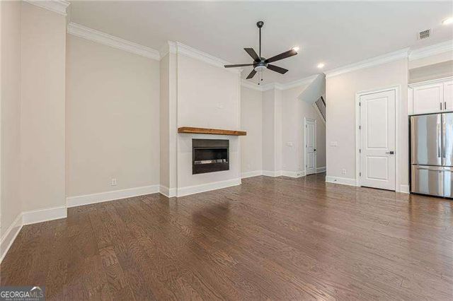 121 Village Green Avenue, Woodstock, GA 30189