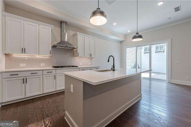 121 Village Green Avenue, Woodstock, GA 30189