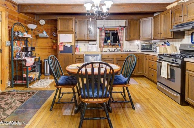 253 County Highway 102, Gloversville, NY 12078