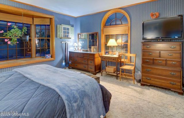 253 County Highway 102, Gloversville, NY 12078