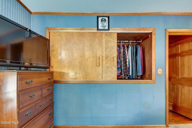 253 County Highway 102, Gloversville, NY 12078