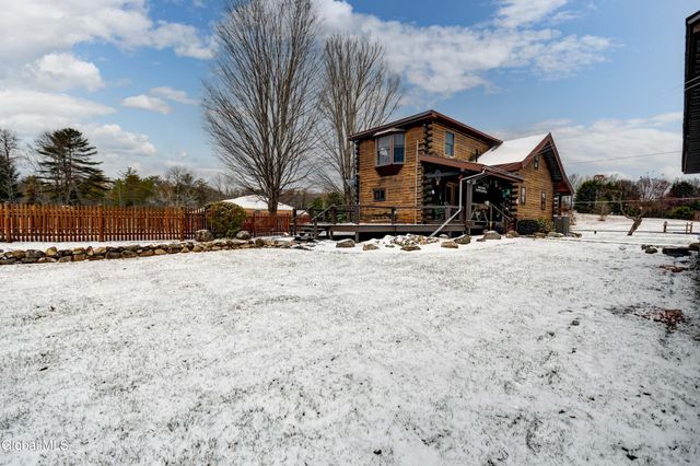 253 County Highway 102, Gloversville, NY 12078