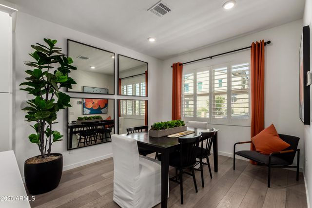 4548 S Renaissance Drive 103, Gilbert, AZ 85297