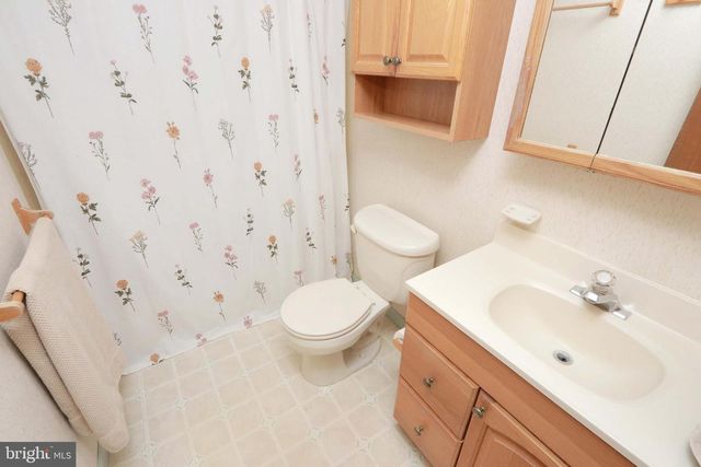 12159 ASTER RD, Philadelphia, PA 19154