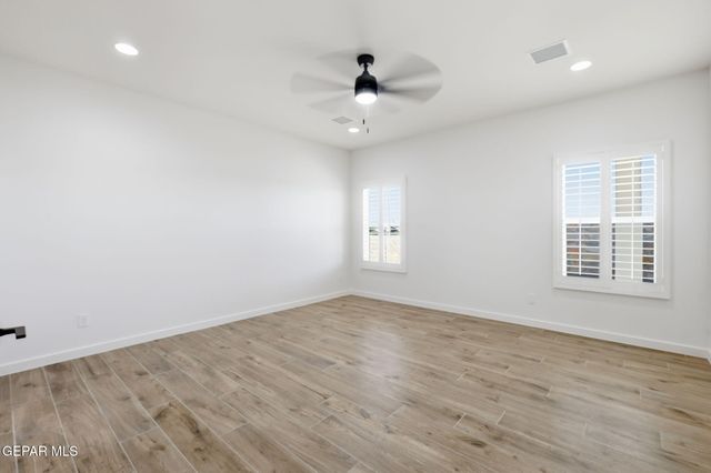 14448 Desert Wind Drive, El Paso, TX 79928