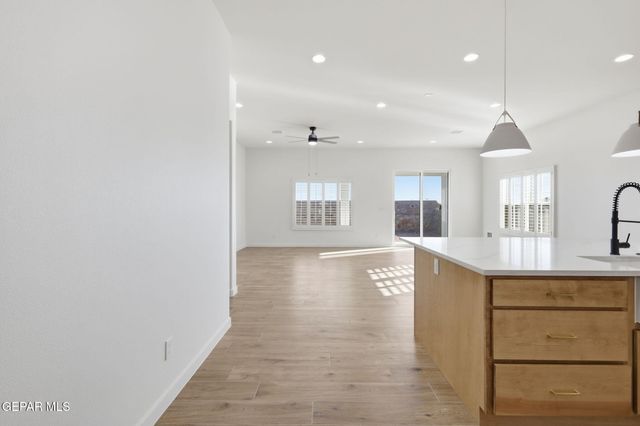 14448 Desert Wind Drive, El Paso, TX 79928