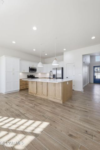 14448 Desert Wind Drive, El Paso, TX 79928