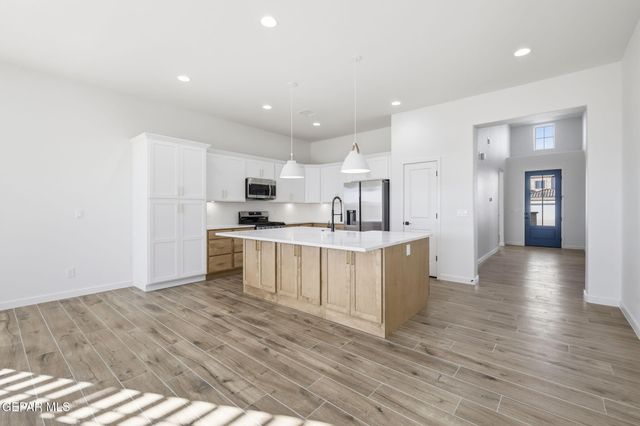 14448 Desert Wind Drive, El Paso, TX 79928