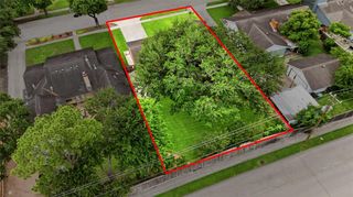 5015 Lymbar Drive, Houston, TX 77096