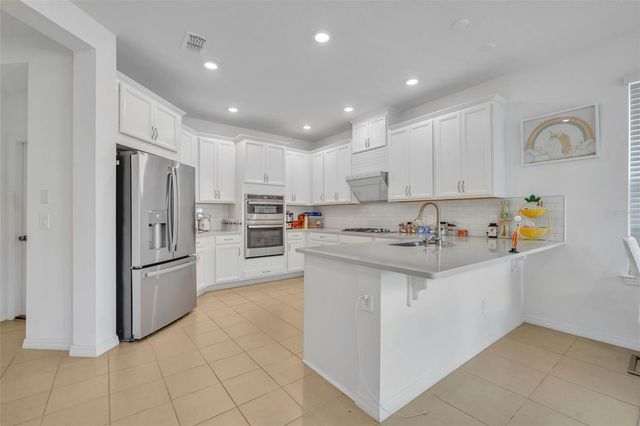 2821 HILLTOP ROAD, Clermont, FL 34711