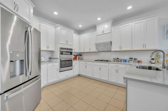 2821 HILLTOP ROAD, Clermont, FL 34711