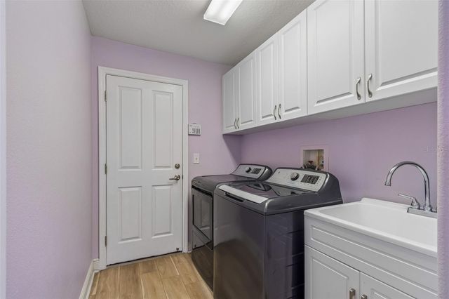 2336 NESSLEWOOD DRIVE, Wesley Chapel, FL 33543