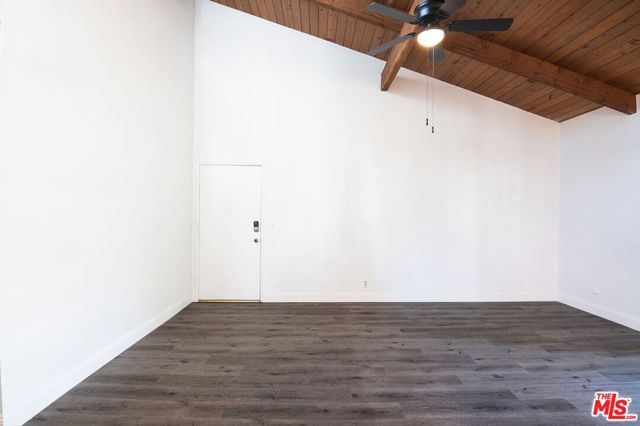 4810 Hollow Corner Road 242, Culver City, CA 90230