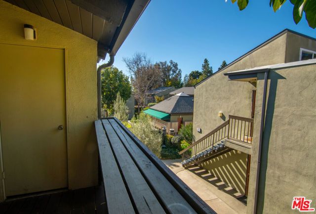 4810 Hollow Corner Road 242, Culver City, CA 90230