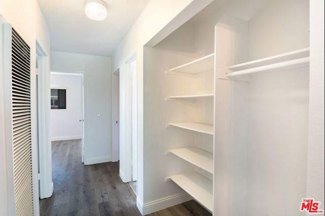 4810 Hollow Corner Road 242, Culver City, CA 90230