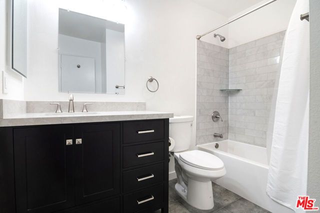 4810 Hollow Corner Road 242, Culver City, CA 90230