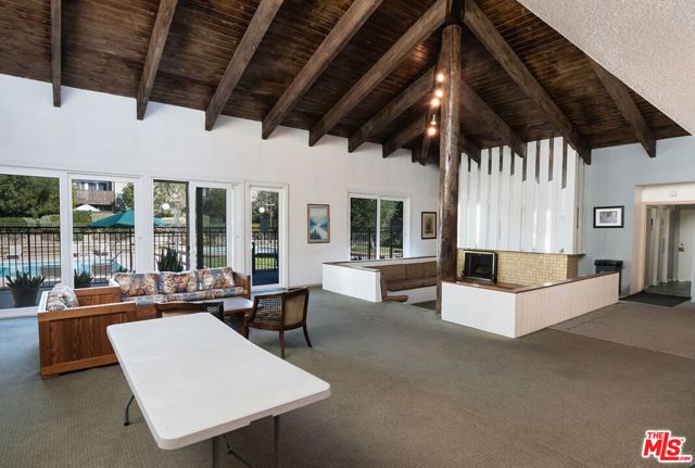 4810 Hollow Corner Road 242, Culver City, CA 90230