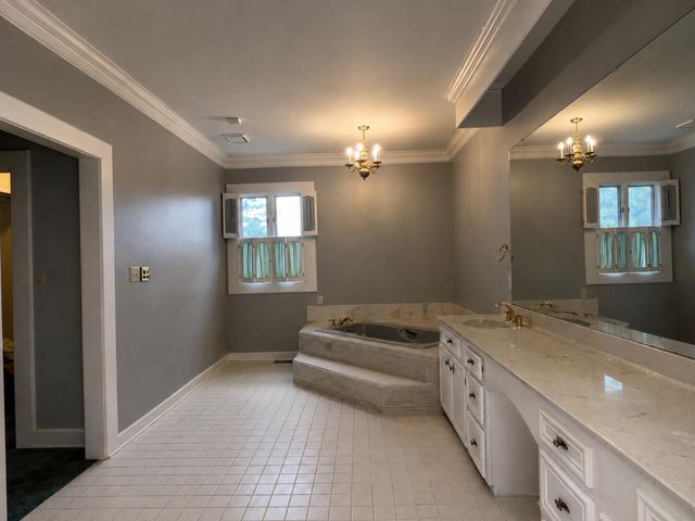 69 Pompano Dr., Hattiesburg, MS 39402