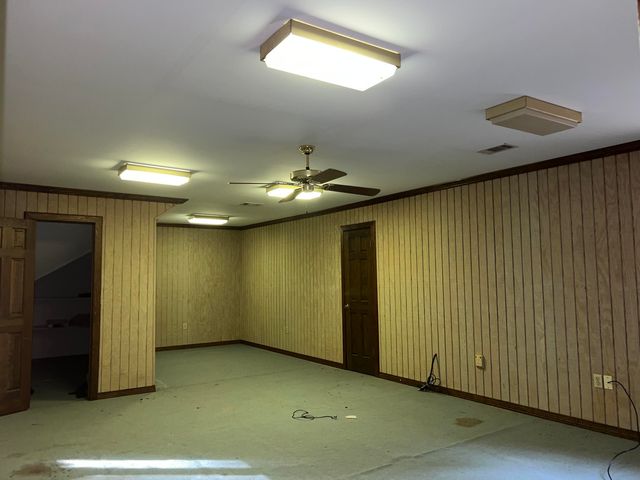 69 Pompano Dr., Hattiesburg, MS 39402