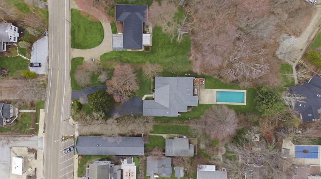 9949 Townline Road, Chikaming Twp, MI 49129