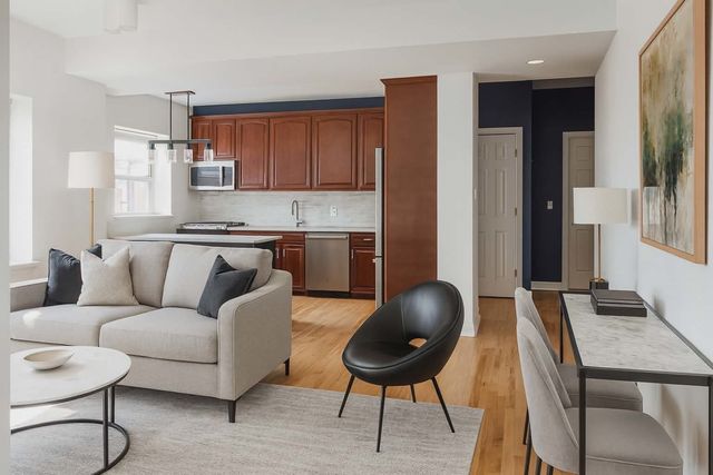 6324 S Kimbark Avenue 405, Chicago, IL 60637