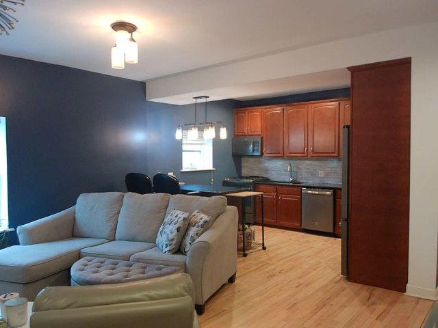 6324 S Kimbark Avenue 405, Chicago, IL 60637