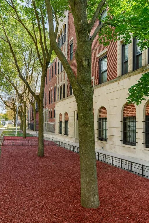 6324 S Kimbark Avenue 405, Chicago, IL 60637