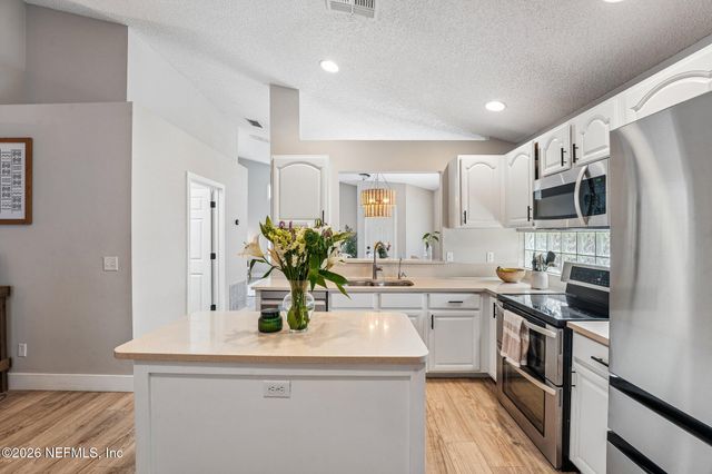 3841 OPEN CREEK Court, Jacksonville, FL 32224