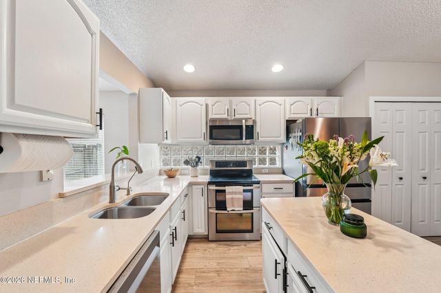 3841 OPEN CREEK Court, Jacksonville, FL 32224