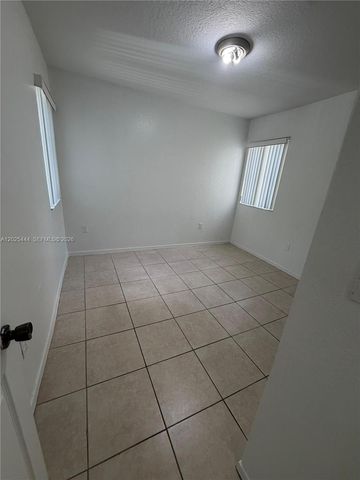 681 SW 7th St 681, Florida City, FL 33034