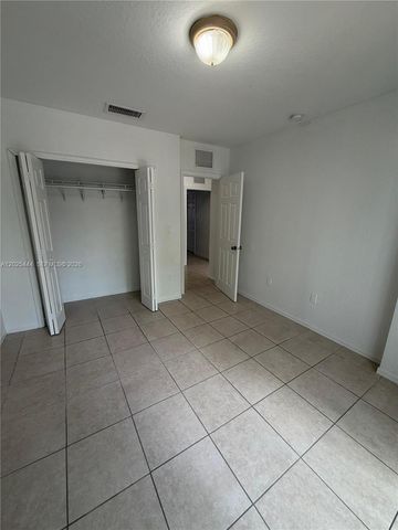 681 SW 7th St 681, Florida City, FL 33034