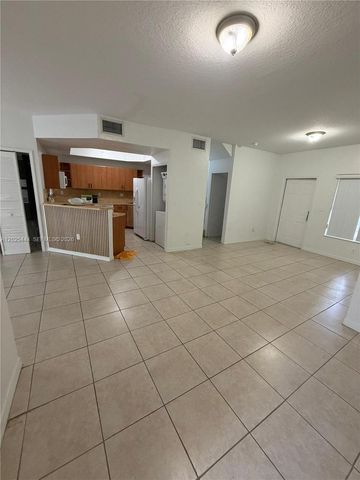 681 SW 7th St 681, Florida City, FL 33034