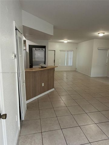 681 SW 7th St 681, Florida City, FL 33034