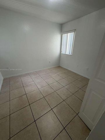 681 SW 7th St 681, Florida City, FL 33034