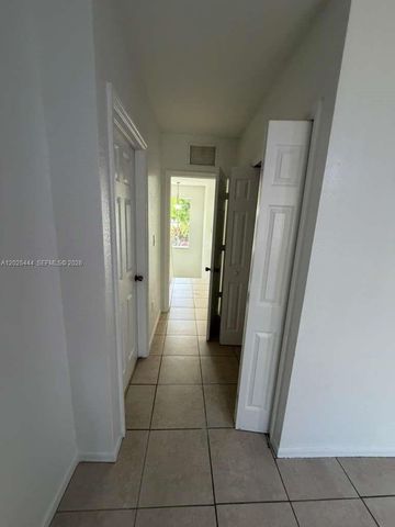681 SW 7th St 681, Florida City, FL 33034