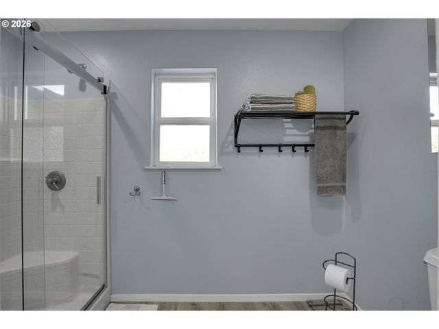 4041 Se ANGELA Way, Milwaukie, OR 97222