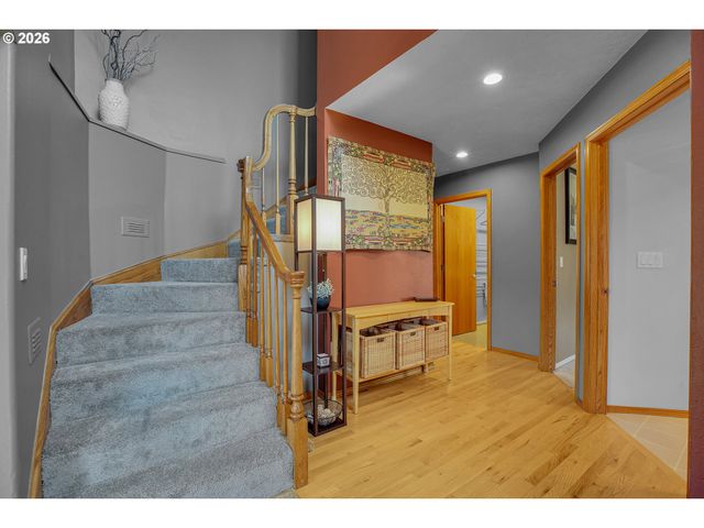 4041 Se ANGELA Way, Milwaukie, OR 97222