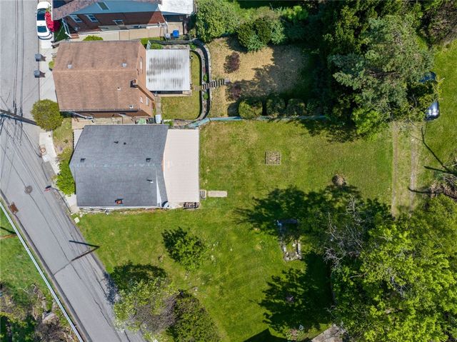2900 Roland Ave, Baldwin Boro, PA 15227