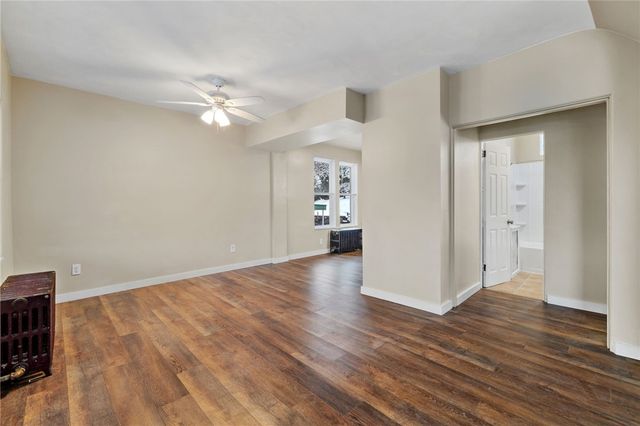 2900 Roland Ave, Baldwin Boro, PA 15227