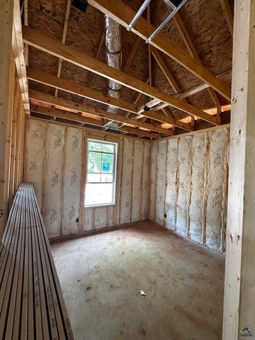 8 Pleasant Oaks Drive, Perry, GA 31069