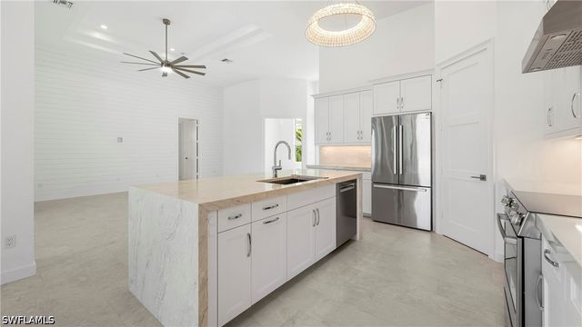 1001 Mendel AVE, Marco Island, FL 34145