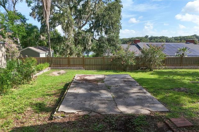 715 POINSETTIA DRIVE, Eustis, FL 32726