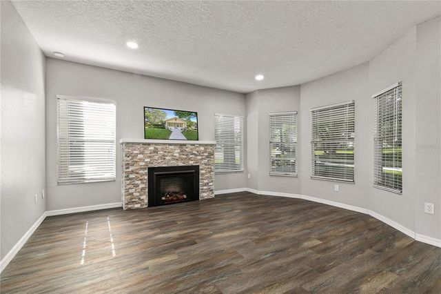 715 POINSETTIA DRIVE, Eustis, FL 32726