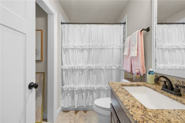 801 Fairview Avenue, College Station, TX 77840